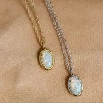 Geometric oval pendant necklace with jelly opal stones in 925 silver with gold plating