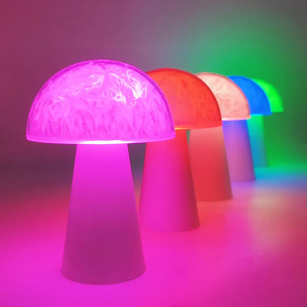 Mushroom-shaped remote control ambience light with RGB colours, measuring 9x9x13.5cm