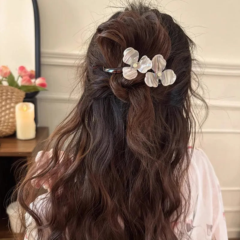 Retro flower acrylic bobby pin with petal design in blue colour for updo hairstyle