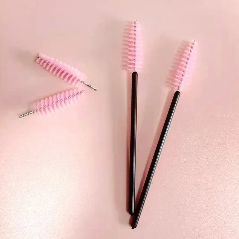 Rigui 50pcs plastic eyelash brush set in black, pink, red, blue, white, yellow and purple