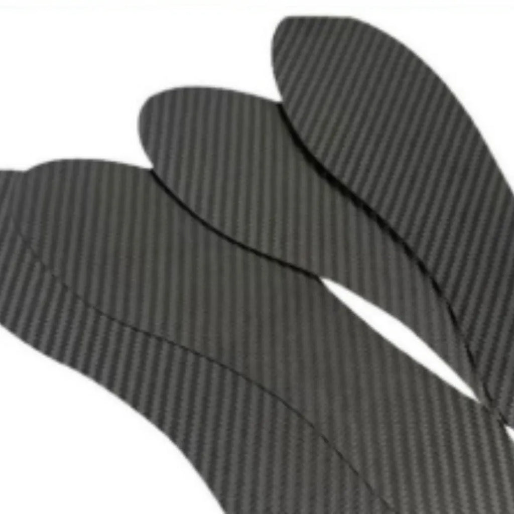 Black 3K carbon fibre full palm running insoles for shock absorption and high elasticity.