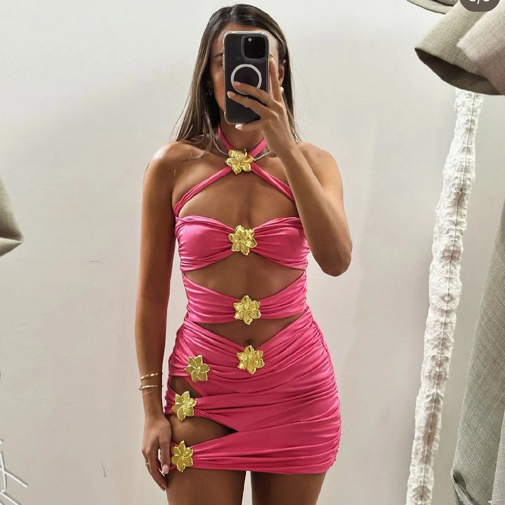 Women's solid colour one-piece swimsuit with hollow-out tube top and matching detachable skirt