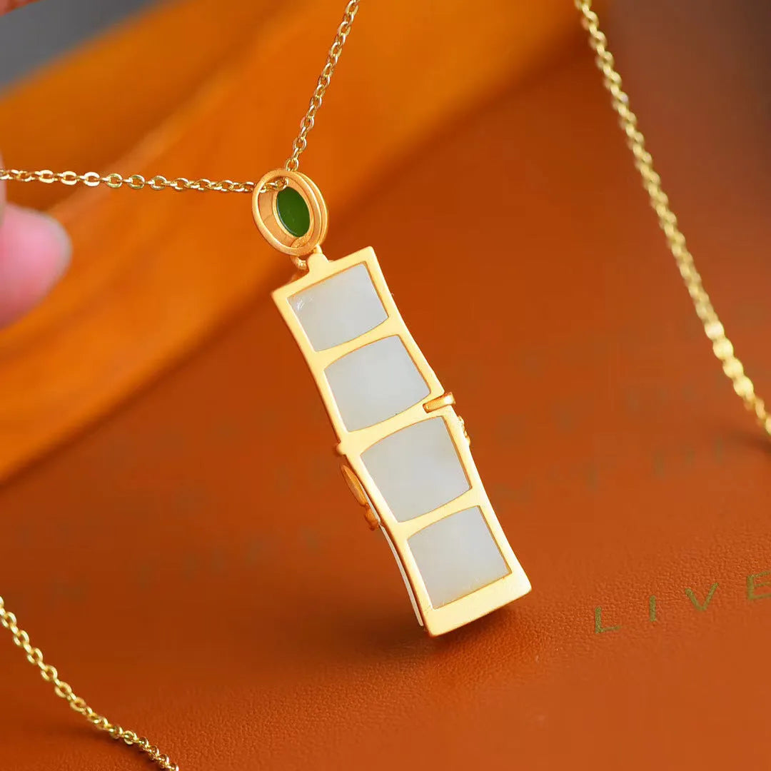 Gold-plated copper lucky bamboo pendant necklace with high-rise clavicle chain in green or white geometric design